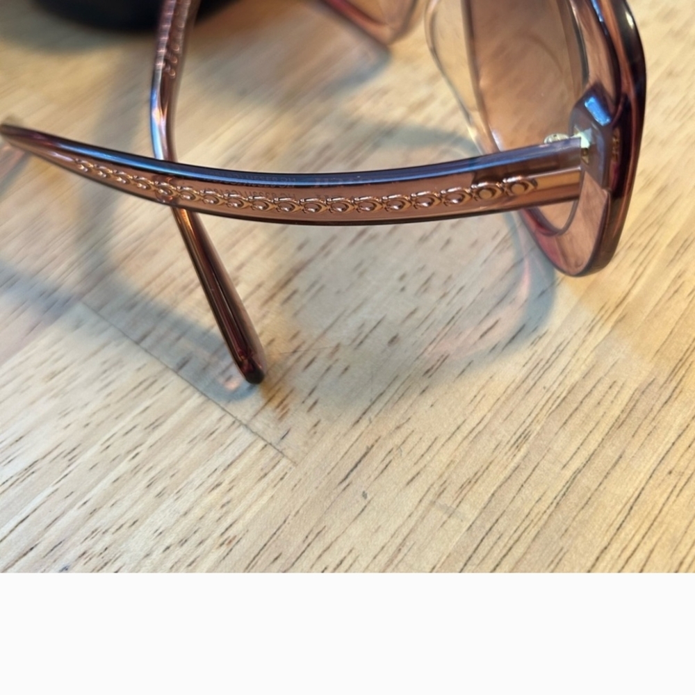 Elegant Pink Sunglasses - Picture 6 of 8